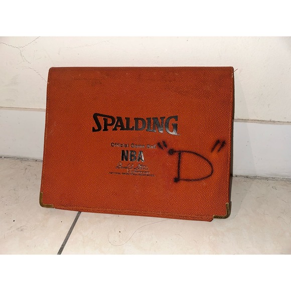 Spaulding‎ NBA official Game Ball Folder genuine signed "D" - Picture 1 of 7